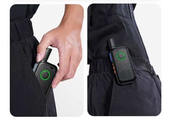 Commerciale Nero Mini Thin Outdoor Walkie Talkie Portatile Leggero 1,7*13,5*5,4cm