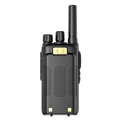 Walkie Talkie digitale DMR professionale con GPS APRS 5W RF Power e 20km Talk Range