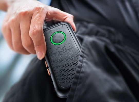 Commerciale Nero Mini Thin Outdoor Walkie Talkie Portatile Leggero 1,7*13,5*5,4cm