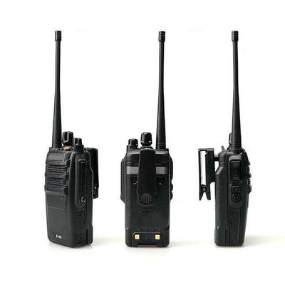 Potenza di uscita 2W 16 Canale di stoccaggio VHF UHF Walkie Talkie per la comunicazione in ristorante