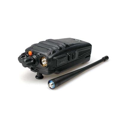 Potenza di uscita 2W 16 Canale di stoccaggio VHF UHF Walkie Talkie per la comunicazione in ristorante