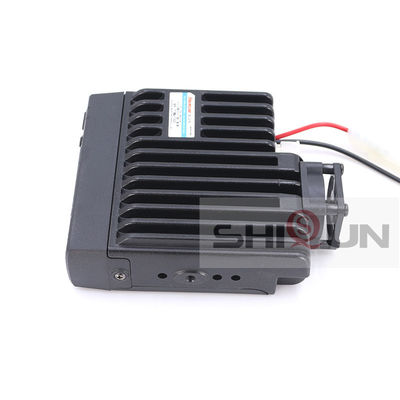 Potenza di uscita massima 25 W DC7.4V Baojie BJ-218 Ricetrasmettitore a lungo raggio per mini radio mobile per auto
