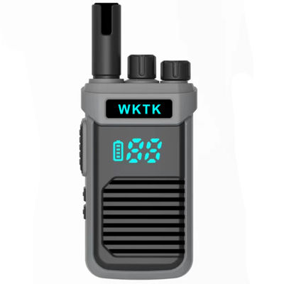 Potenza di uscita 2W UHF Walkie Talkie G86 400-470MHz con resistenza all'acqua IPX-1