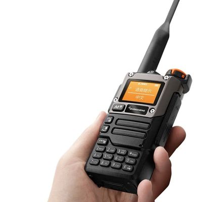 Radio analogica a doppia banda, walkie-talkie a due vie, portatile nero per una comunicazione fluida