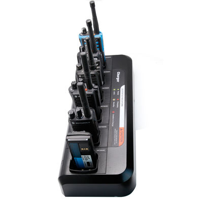 Walkie Talkie Multichannel Battery Charging Station Output 12V-1A Compatibile con il GMRS