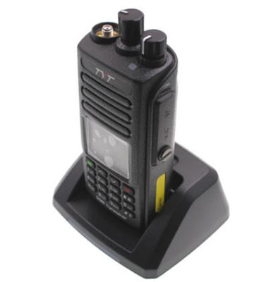 DMR doppia banda IP67 GPS impermeabile opzionale 100000 Contatti 131mm*61mm*36mm Radio digitale