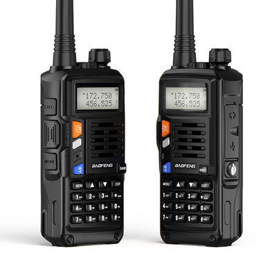 Radio portatile a 8 Watt con batteria da 2200 mAh