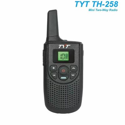 Prodotti nel 2024 Walkie Talkie Charger Radio PMR446 con potenza di uscita di 8 Watt 110*55*32mm