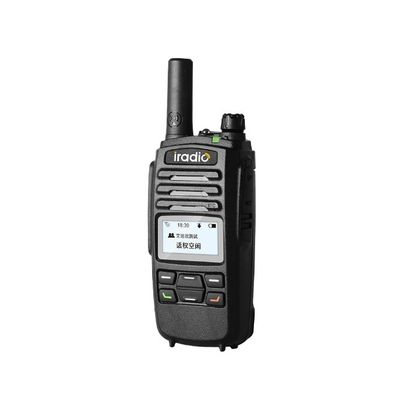 GPS portatile 2g/3g/4g CDMA/WCDMA/Network SIM card POC radio bidirezionale con torcia a LED