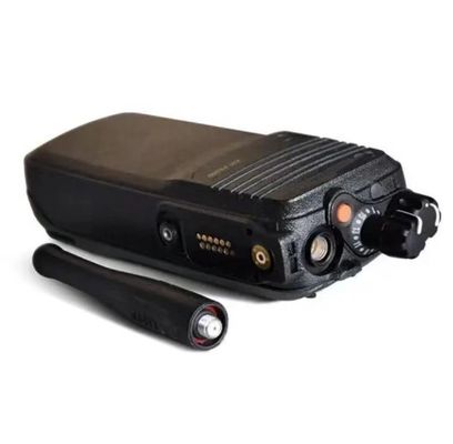 Originale P8200 Dp3400 Xpr6300 Dgp4150 Digital VHF P8200 Portatile 2 Way per lunghi percorsi