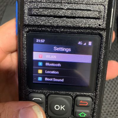 Walkie Talkie 4G portatile con GPS WCDMA SIM Card WiFi Bluetooth e Zello Wireless