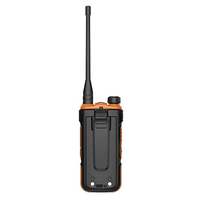 Dual Band Walkie Talkie Digital XIR P3688 DP1400 CP200D DEP450 con e colore nero