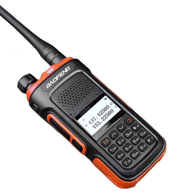 Dual Band Walkie Talkie Digital XIR P3688 DP1400 CP200D DEP450 con e colore nero