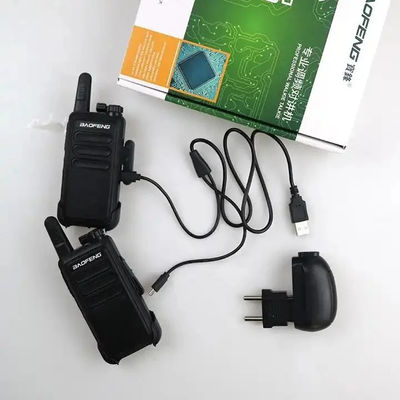 USB di ricarica Two Way Radio Walkie Talkie 115 * 60 * 33mm con modelli digitali XIR P3688