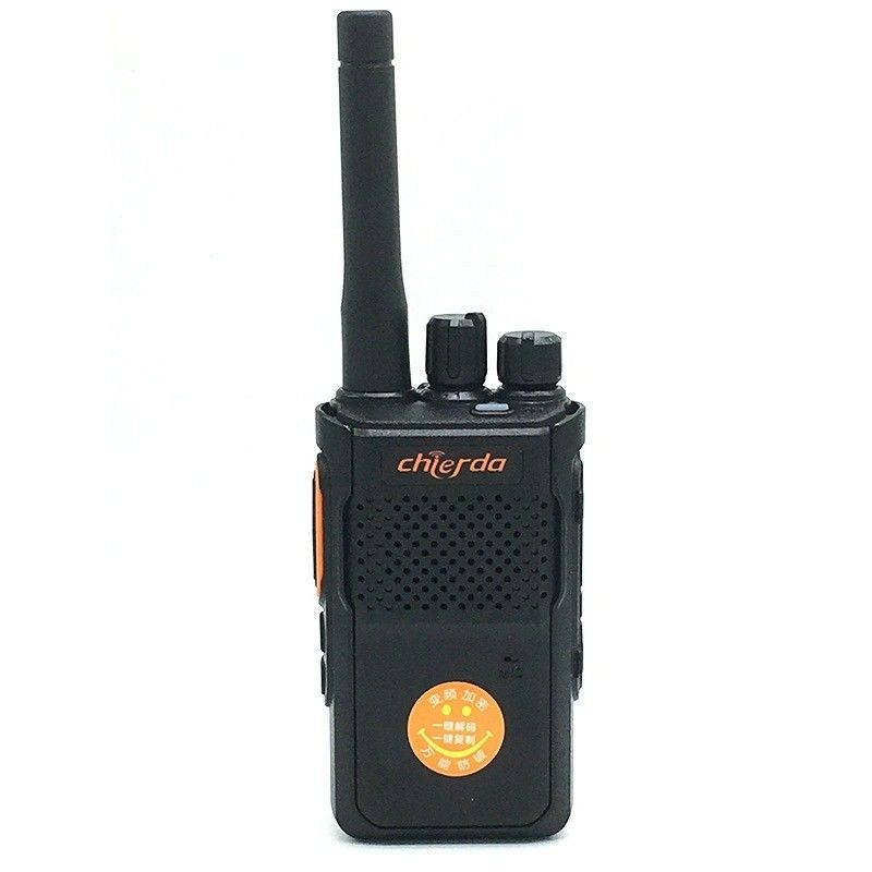 Capacità della batteria 4800mAh Walkie-Talkie wireless per viaggi all'aperto TC68 portatile